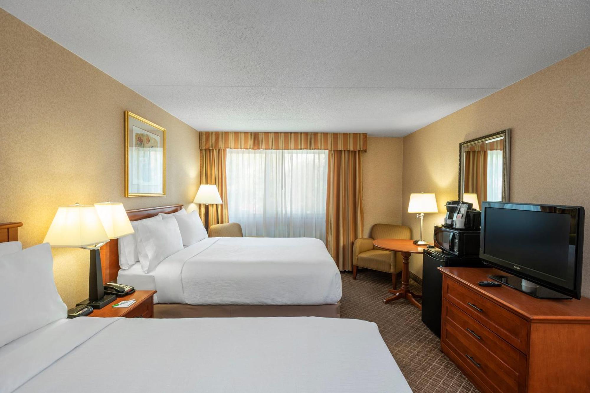 Holiday Inn Laval Montreal By Ihg Екстер'єр фото